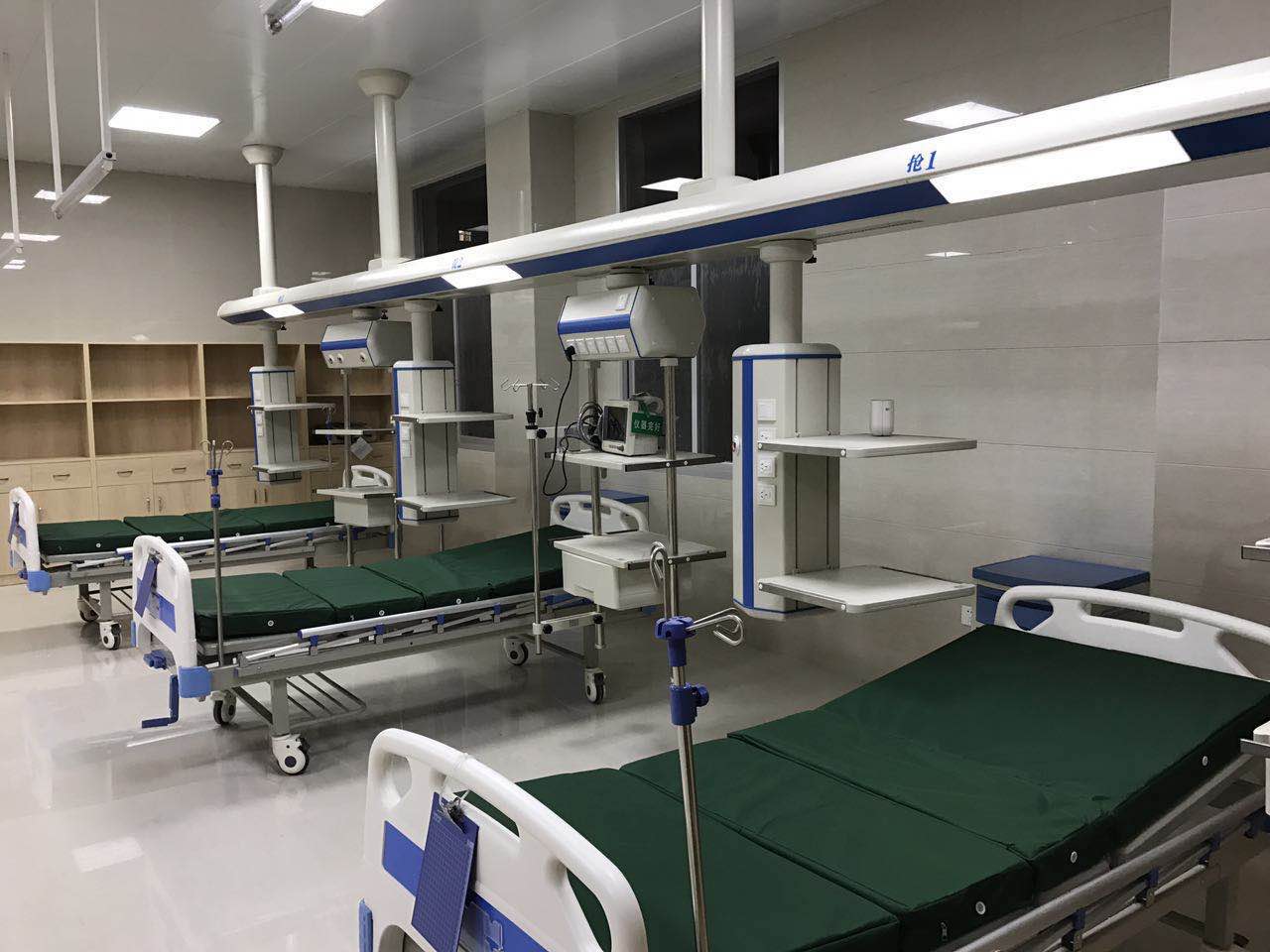 Hospital bed and equipment in Emeregency room 